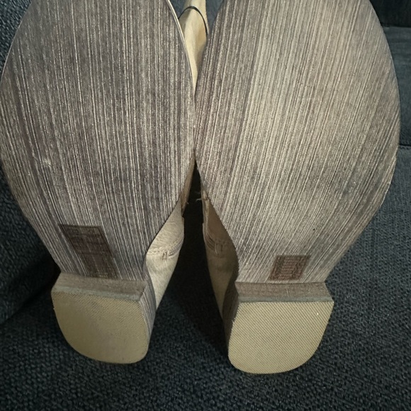 New Sand colored Riding Boots - Picture 5 of 6